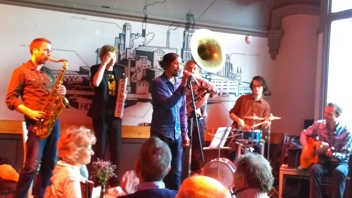 theater in utrecht tweet media