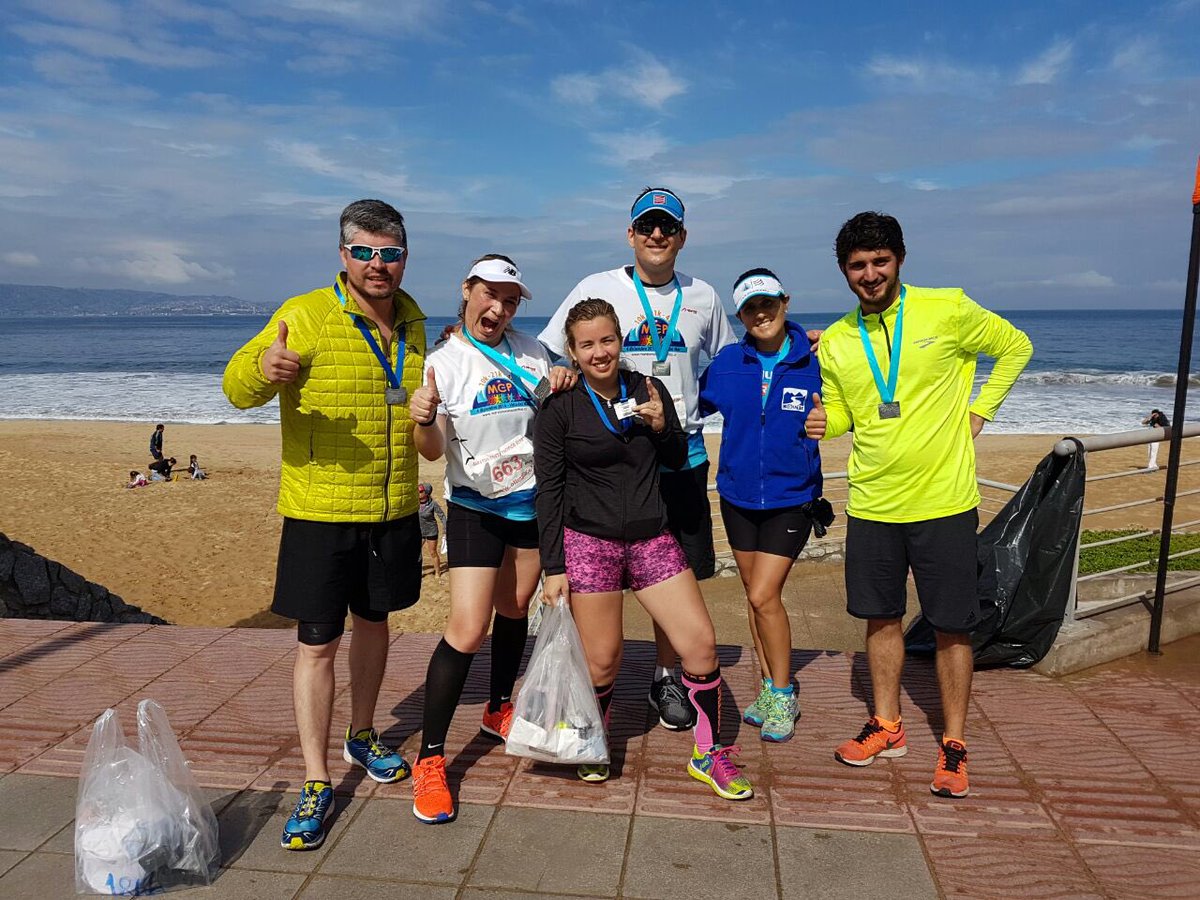 ssaezb's tweet photo. Excelente equipo #procorre Excelente corrida !! @olimpopro #MaratonCostaPacifico https://t.co/c4pdfHaxGt