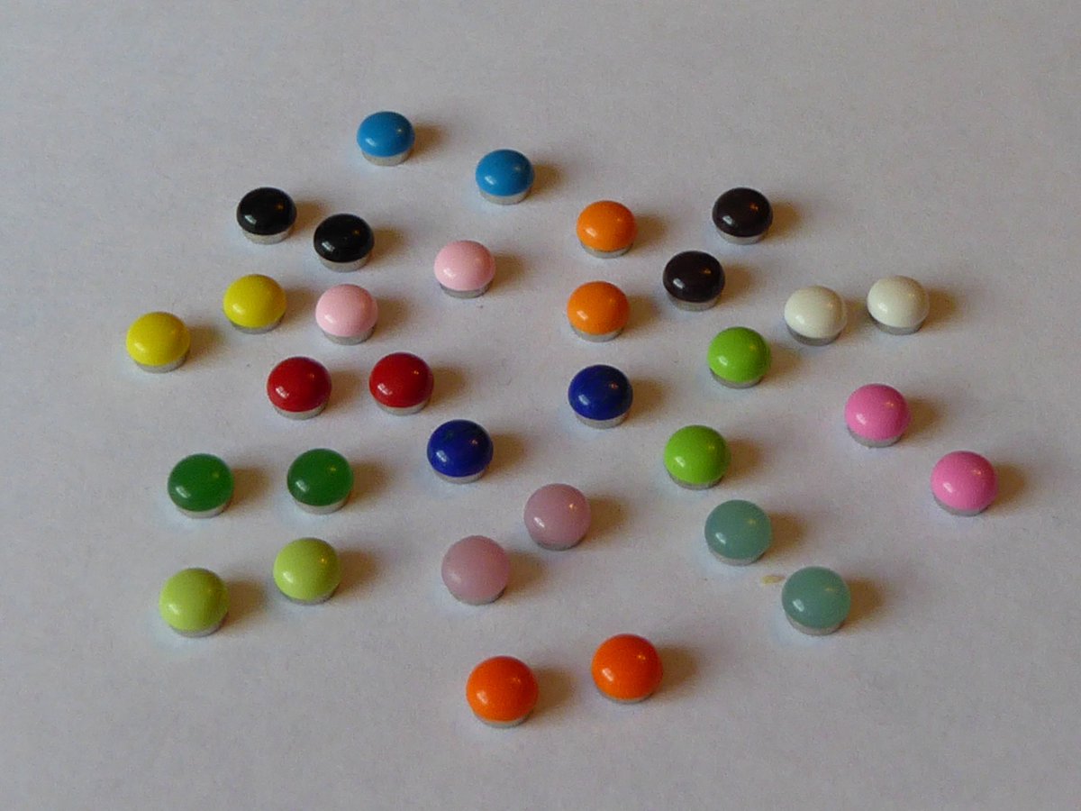 tagscene's tweet image. #tagscene, can give a clue on #Health - Share problems find others - if this idea works we could have a day for it - Colours for #conditons