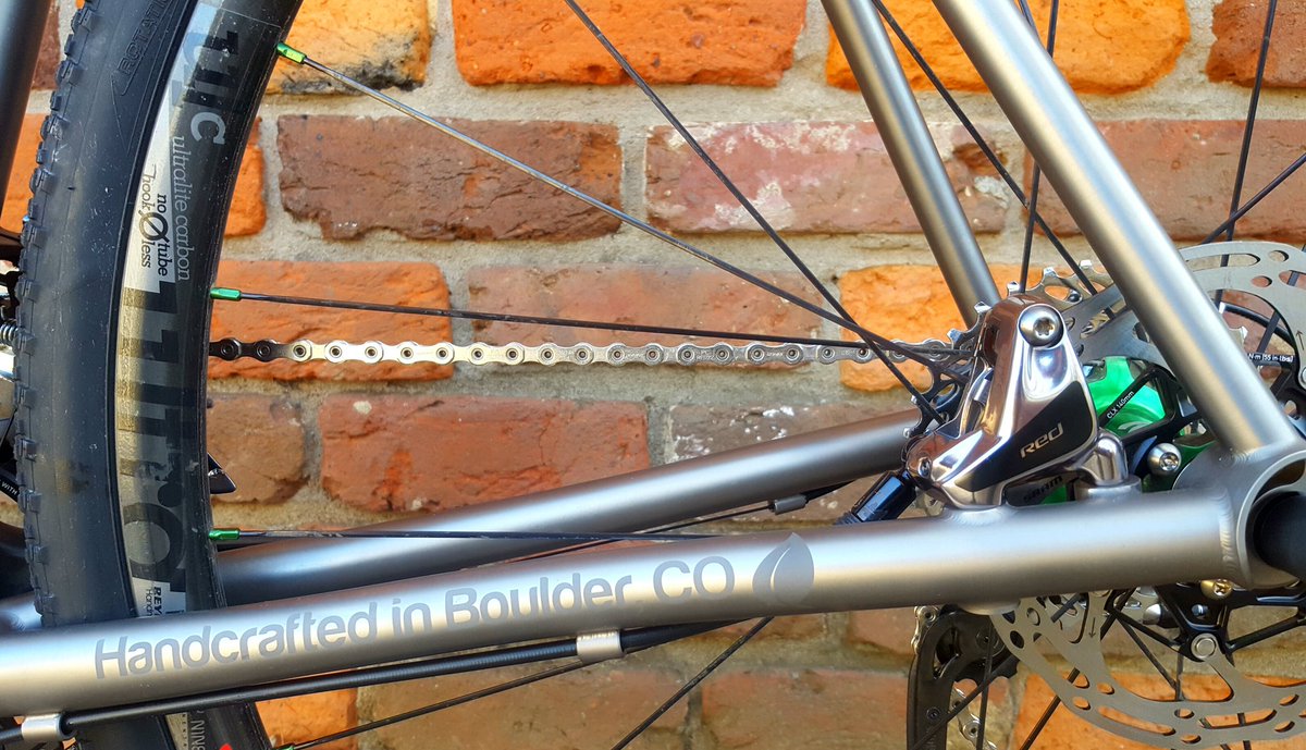 kdog970's tweet photo. Direct mount, the beauty of simplicity! @mosaiccycles @SRAMroad @Industry_Nine @LibertyBicycles https://t.co/WOVD16c1NH