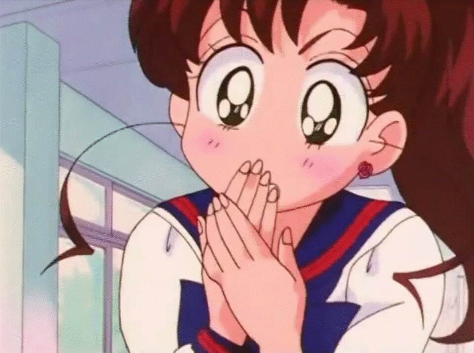 まこちゃんのポニーテールと薔薇のピアス（？）は昔から憧れだった