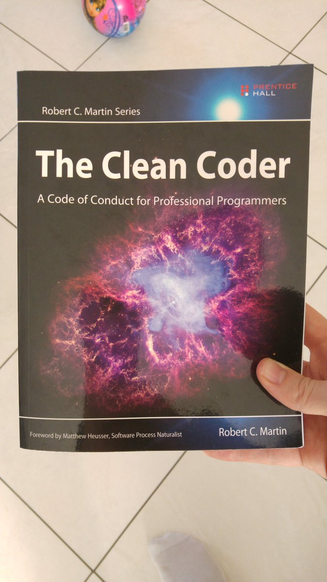 jullienzan's tweet image. Enfin j'ai terminé ce livre mythique #CleanCoder ! Un #mustread à mettre en parallèle de #SoftwareCraftman par @sandromancuso