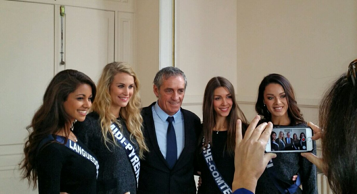 Phil_Saurel's tweet photo. Parmi les candidates @MissFrance 2017, 4 étudiantes de #Montpellier @SylvieTellier @Midilibre @akicheninoff https://t.co/CAMjwCwtZv