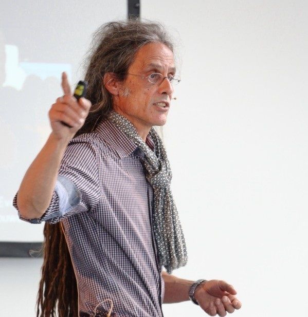 Wat gaat er gebeuren met Social Media in 2017? buff.ly/2gl0m14 #gratis entree met gastspreker <a href="/Hermaniak/">Hermaniak</a> 12 dec 20:00