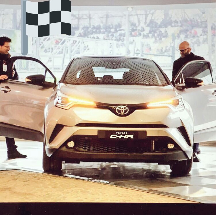 toyota_italia's tweet photo. Siamo pronti a mostrarvi il #flow di #Toyotachr al @MonzaRallyShow vieni a trovarci e scopri il #kingoftheflow! https://t.co/fmYIcaRGV5