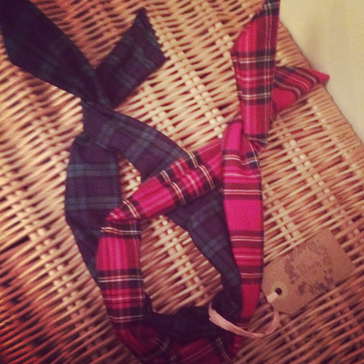 BloombyEllen's tweet photo. Tartan Hair bows - perfect for the festive season 🎄❄️ available at https://t.co/3EEelO0Krp and notonthehighstreet https://t.co/j57fuBhMKr
