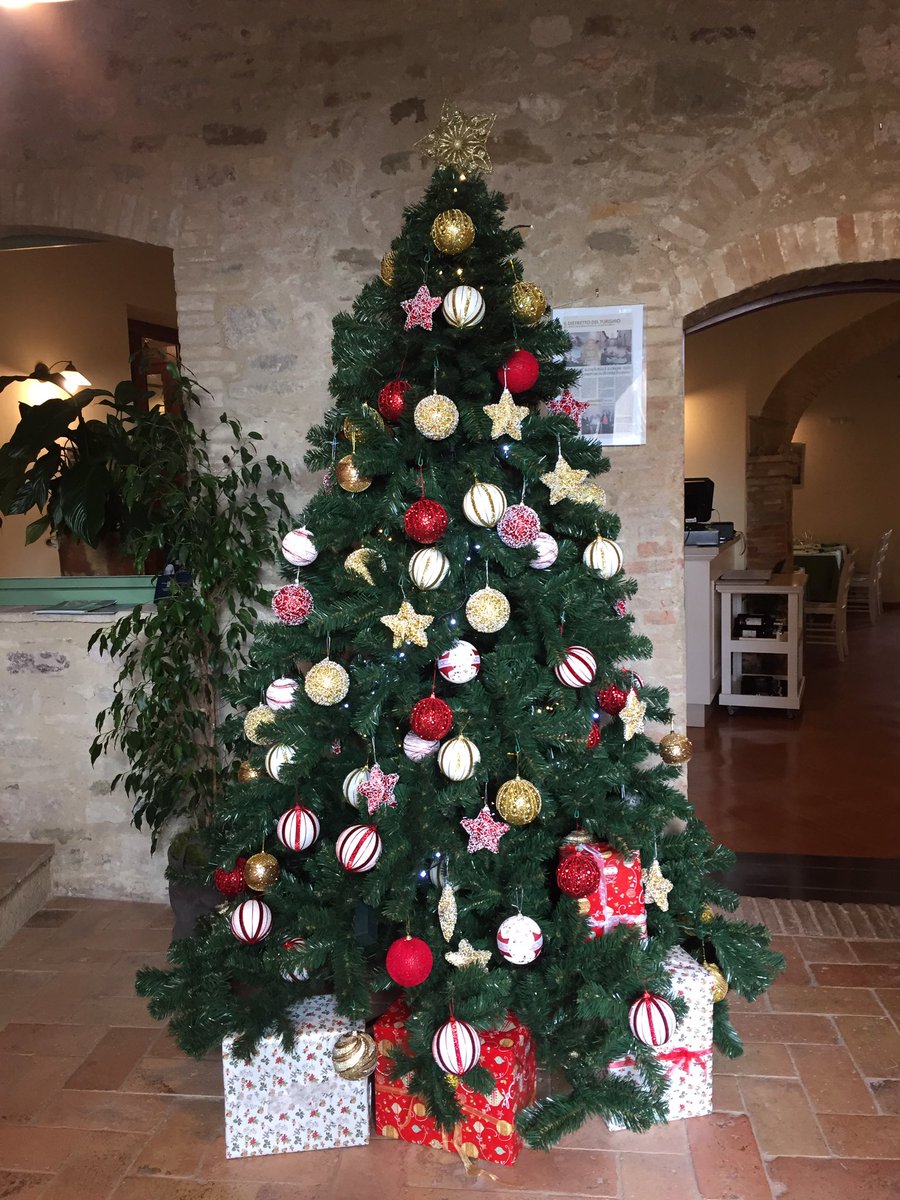 Gallanoresort tweet media