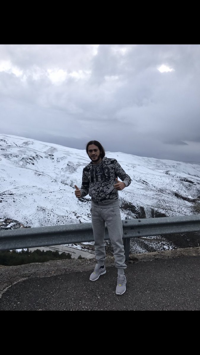 canelitareal's tweet photo. Buenas tardes twiteros, desde la sierra.!😜☺️👍🏻👌🏻 https://t.co/jfUMLK885q
