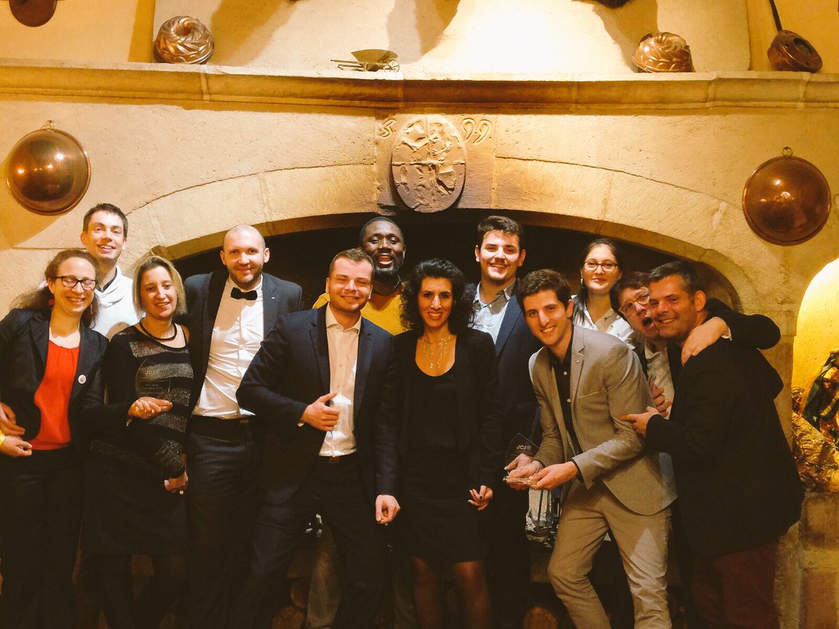 On est fiers 😎 @JCE_Occitanie 2 prix pour Toulouse hier : meilleurs programmes de formation et de développement 👌🏻