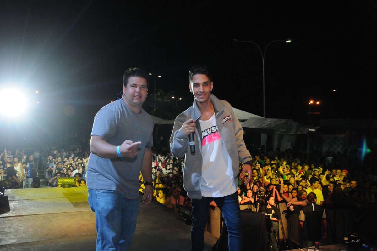 MusikMixParty's tweet photo. Ellos son @djpflow &amp; @DouReiner Los encargados de colocarte la mejor Musik de Jueves a Domingo x la @redmusikfm #Musikfest https://t.co/5tWOYB6Tq3