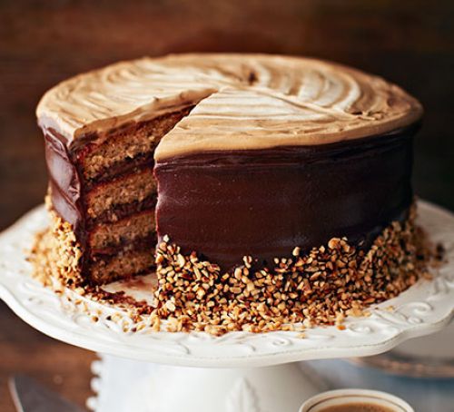 CheekyChutney's tweet photo. For Coffee and Cake lovers everywhere 

Hazelnut Latte Cake 
#coffee #cake #recipes 

https://t.co/8wDKZsljPG https://t.co/R1Q1WDao3n
