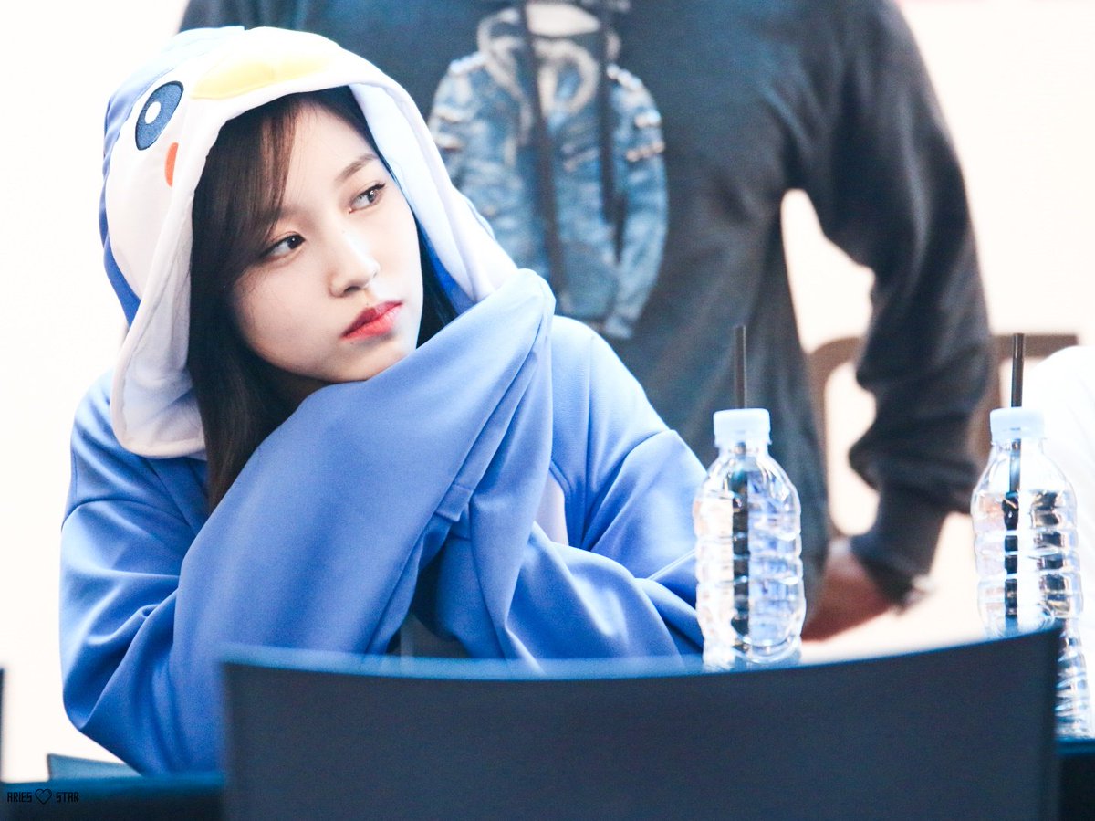 _ARIES_97's tweet photo. 20161204 여의도팬싸
펭미나🙈
#TWICE #mina #트와이스 #미나 https://t.co/2FB4Enh5Km