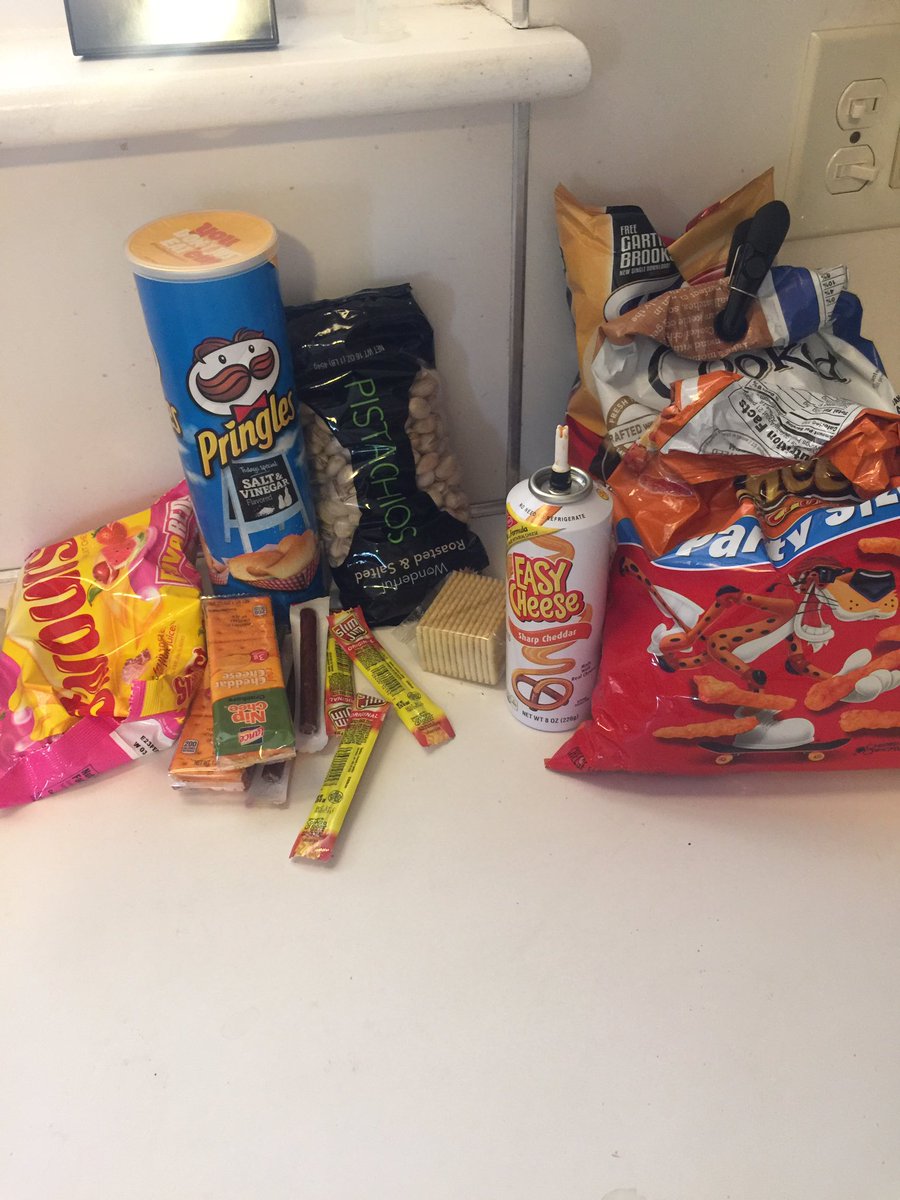 c_peach22's tweet photo. I tried to wake Sam up to go get breakfast. He said "there's food downstairs" 😑 #okaygreat https://t.co/zJKlCXa0oy