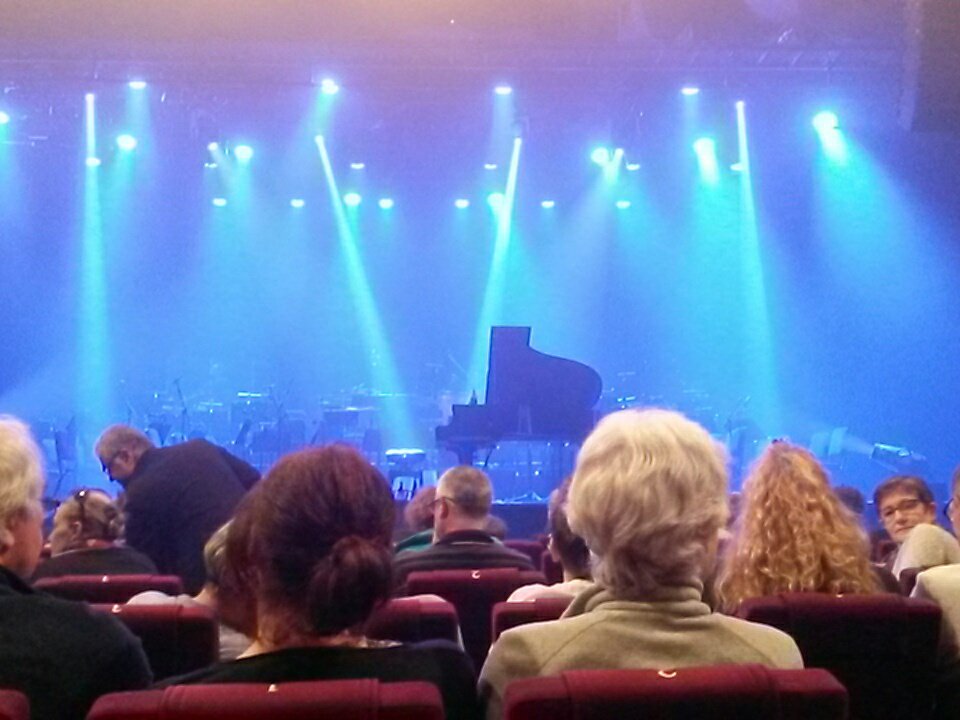 En direct du casino barriere, #pianistologie en harmonie de <a href="/simonfache1/">Simon Fache</a>. Big up à nos amis de l'OHLF