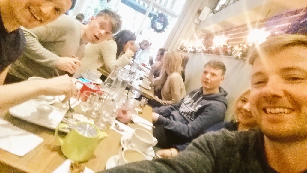 DavidEgan's tweet photo. @thelovelyfoodco always a great spot on a Sunday morning. Some of your biggest fans in this pic. #SundayBrunch https://t.co/xR3iFjHV2k
