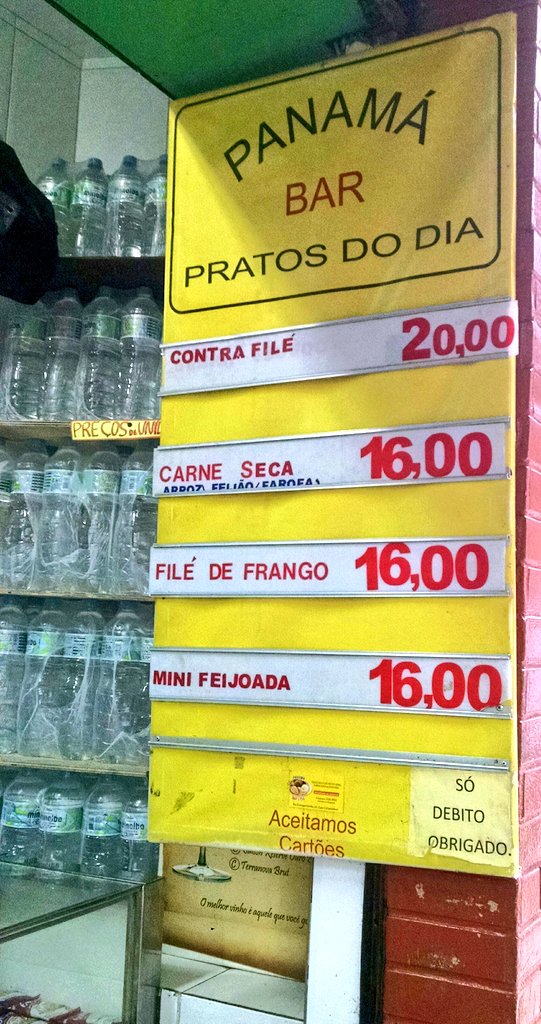 carlitostweets's tweet image. #Somosnossotros em @copacabana #RiodeJaneiro t mostrando valores de restaurantes 
@ferraribsas @angramarturismo 
#04Dec Wsp+5521996774760