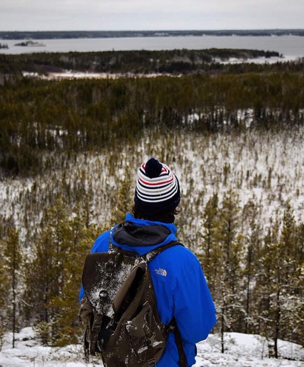 TrailsManitoba's tweet photo. Hiking on Ancient Mountains in #Nopiming @MBGovParks! #manitoba #exlporemb
Photo by Cody Fjeldsted.
https://t.co/qcaRjyqtKg https://t.co/y3VRBYxfZu