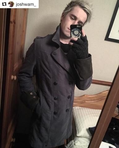 coat pant red