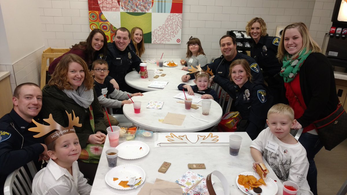 #KidsNcops round 1of 3 is over. Shopping. Santa. Signatures.