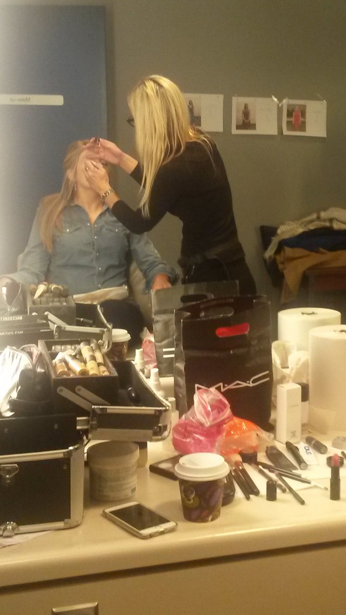 tinytalenttime_'s tweet photo. .@Jaclyn_Colville getting all glammed up for the #TTTHolidaySpecial! Tune in today at 5PM! https://t.co/jYGl1kKfCM