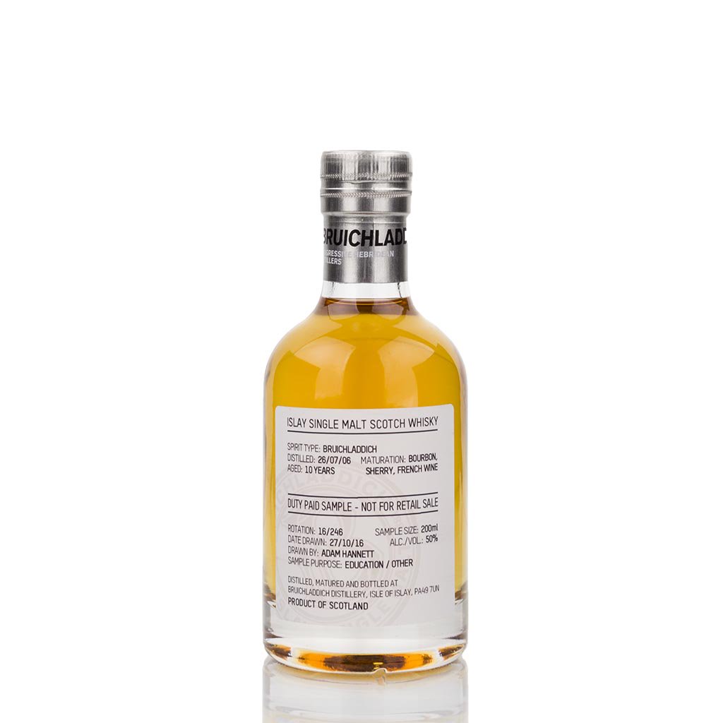 ansgarspeller's tweet photo. The @Bruichladdich Laddie Ten, 2nd edition...
https://t.co/fBn9NqSlee
#tenstroika #whisky #review https://t.co/V3nTA9F1RP