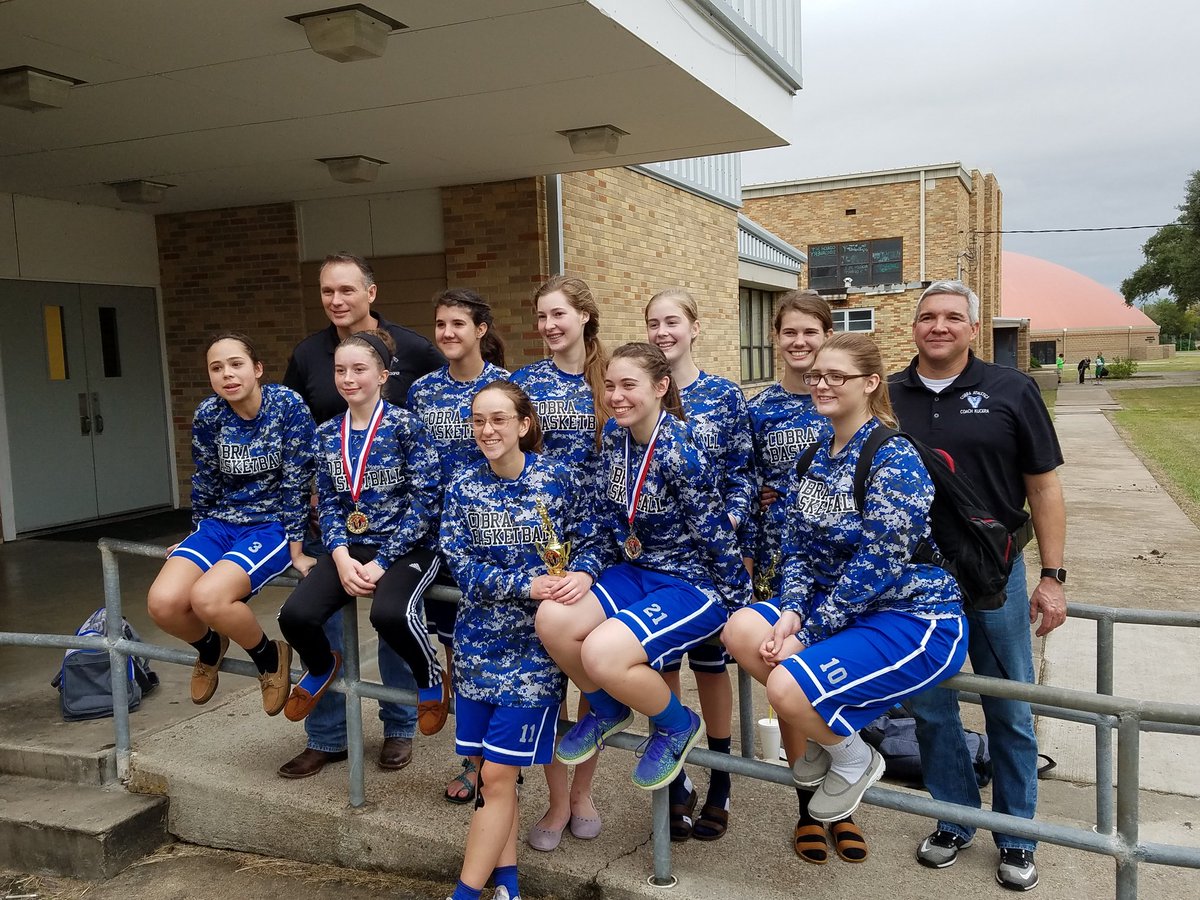 VCACobraBBall's tweet photo. Woodsboro tournament VG 1st place winners https://t.co/TeayePxo24