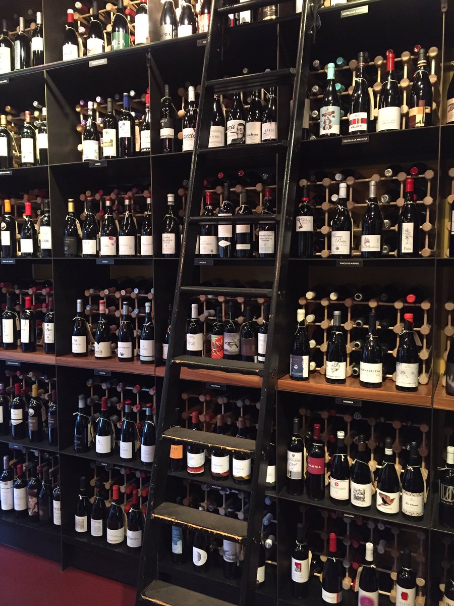 5borowine tweet media