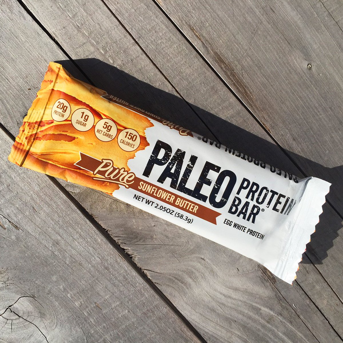 PaleoProteinBar's tweet photo. One Bar: 20g Egg White Protein, 150 Calories, 5 Net Carbs, 1g Sugar, Taste Like Sweet Peanut Butter (No Nuts)  https://t.co/6PL92SybeF https://t.co/yGELbEAgjy