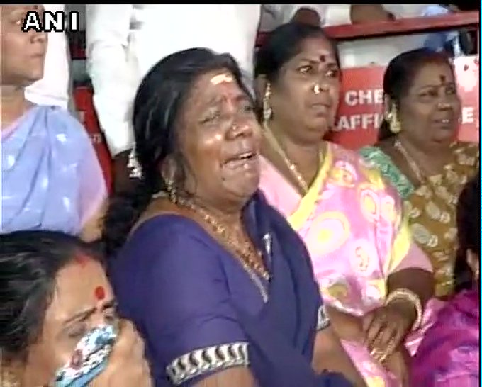 View image on Twitter