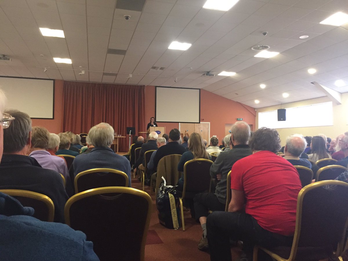 SorrelLyall's tweet photo. Thanks @_BTO for another brilliant conference, full of fascinating and inspiring talks. The young birders certainly enjoyed it! #BTOConf16 https://t.co/iUT9vQfIWZ