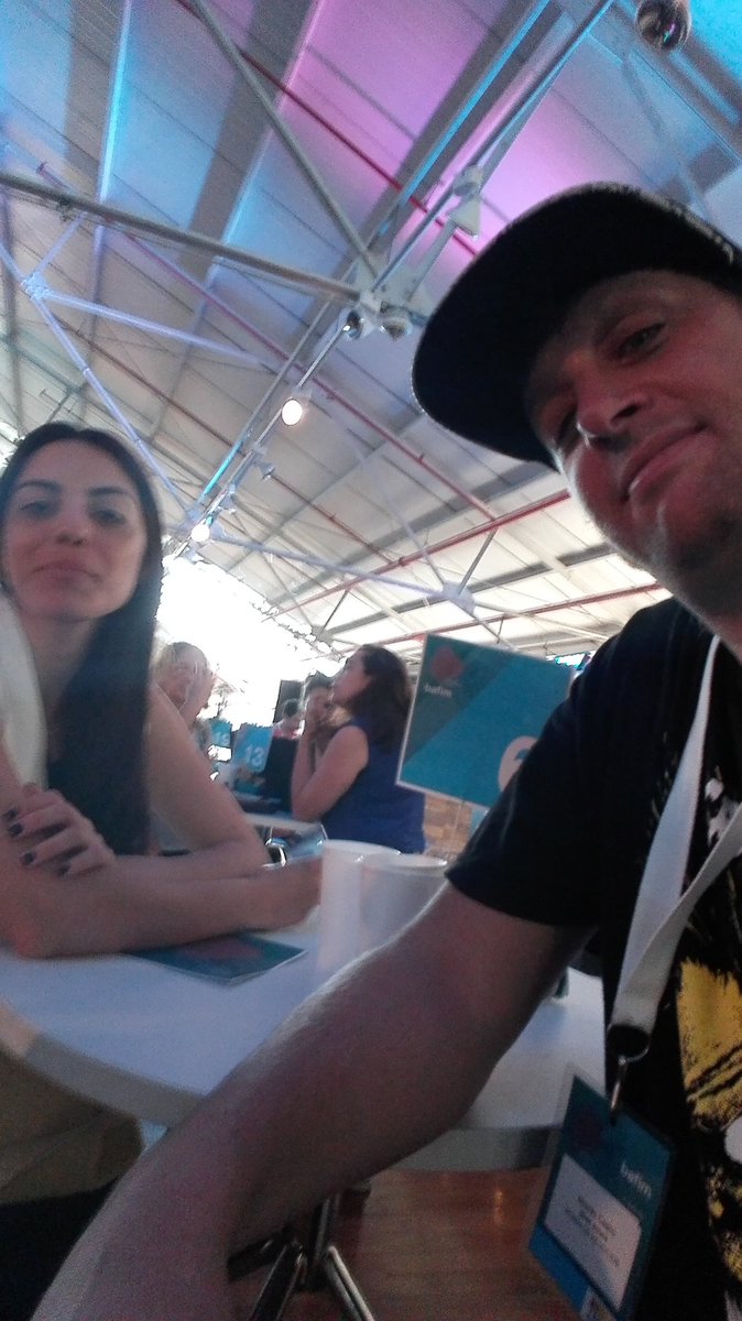 ElvisAttack's tweet photo. Aqui.en el # Bafim2016 https://t.co/xEQoPpSvLr