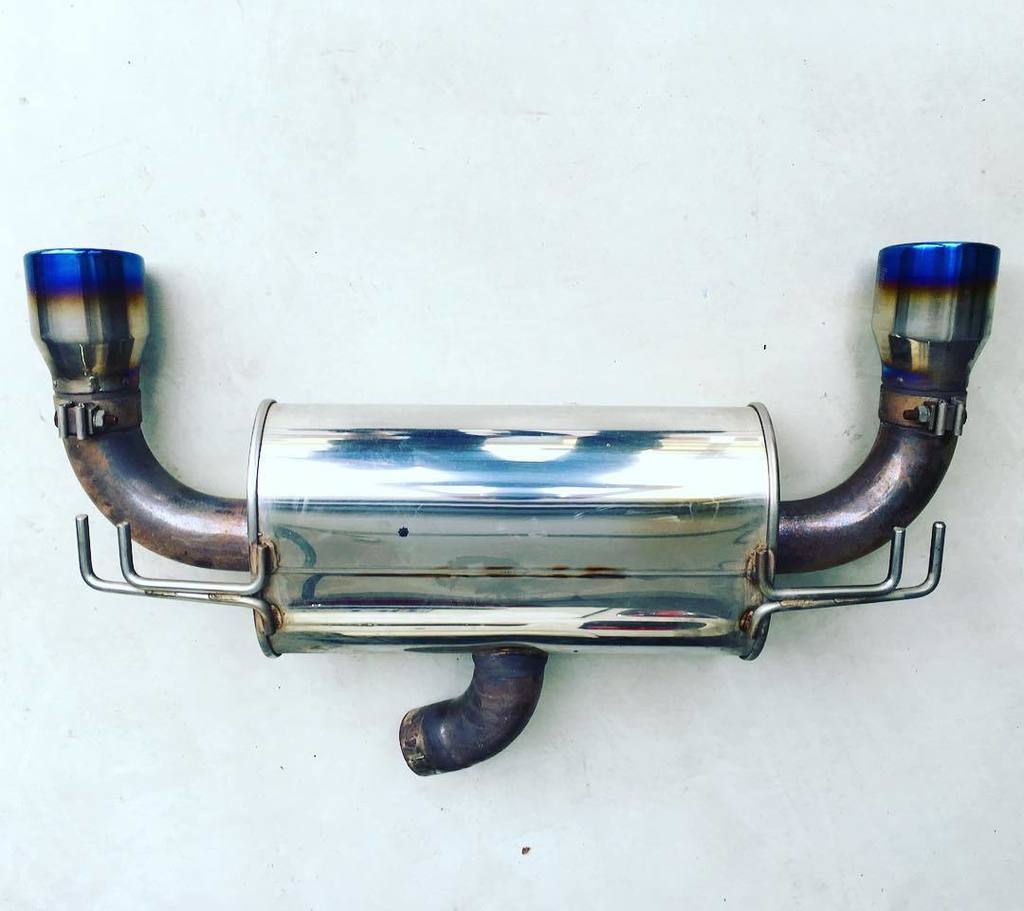 VitorGroba's tweet photo. Invidia Q300 for Evo X 😎 #catback #invidia #invidiaq300 #titanium #evo #evox #evolution https://t.co/E7j9kgCQzR https://t.co/eEgbJVynz2