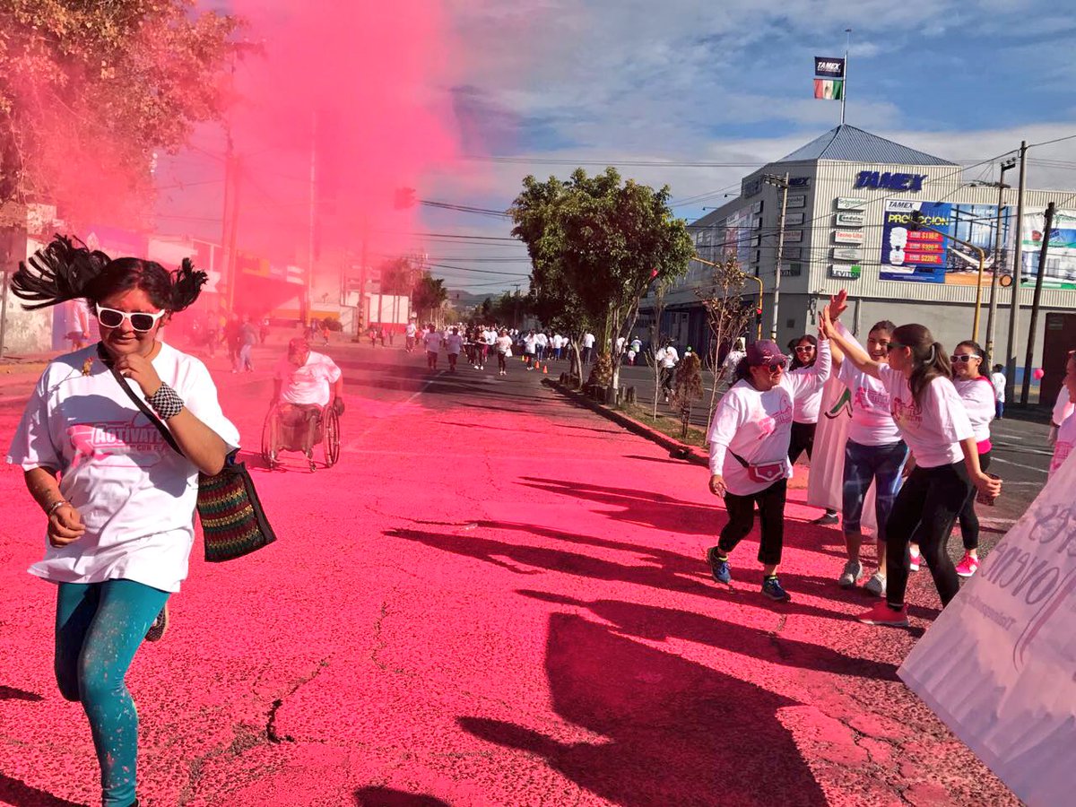 BrendaAguilarZ's tweet photo. Así vivimos #ActivateconelPRI con la carrera #PRIColor en #Tlalnepantla 🏁🏃🏻♀️🏃🏻🏃🏻♀️🏃🏻🏁
Una gran fiesta 🎉 de color 🎉
#MJComprometidas 🙋🏻 https://t.co/PvyGD8XlGz