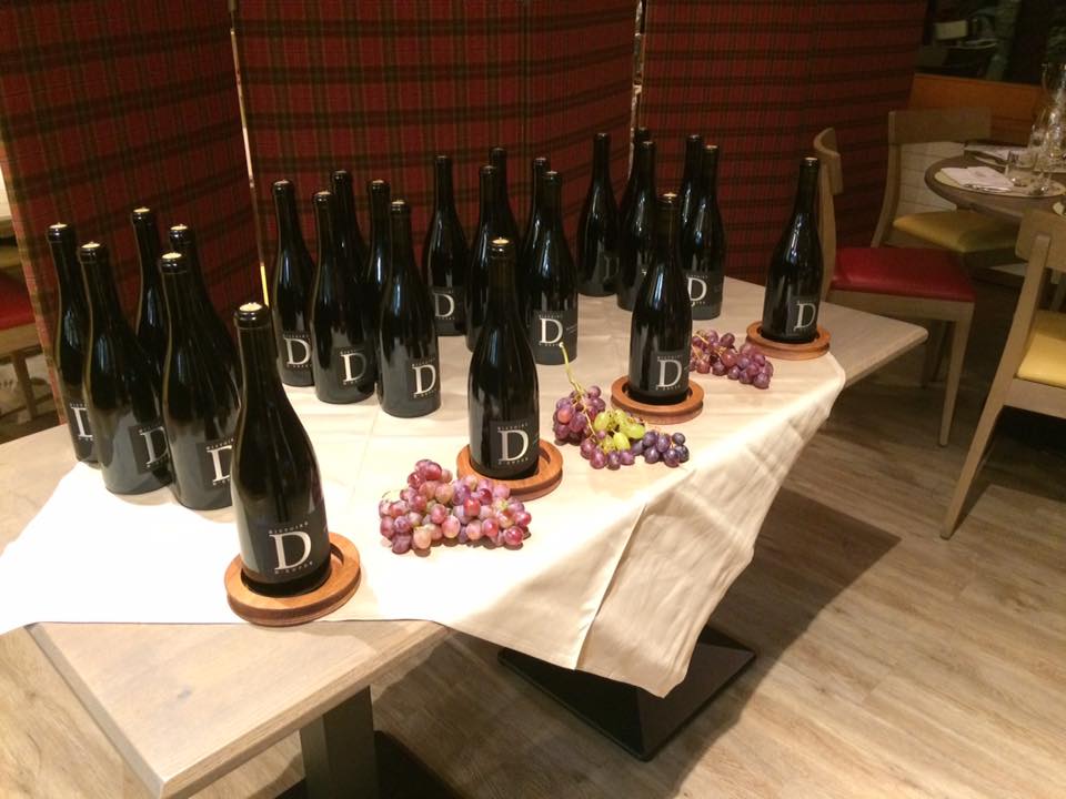 RestaurantLeXIX's tweet photo. @cransmontana @HistoiredEnfer Merci à nos clients et à histoire d'enfer pour cette bonne soirée autour du gibier. https://t.co/VugDbuqp12