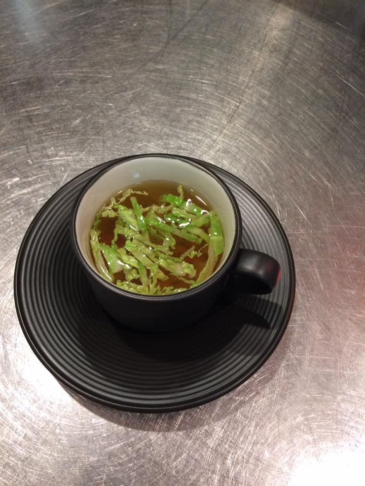 RestaurantLeXIX's tweet photo. @cransmontana @HistoiredEnfer Merci à nos clients et à histoire d'enfer pour cette bonne soirée autour du gibier. https://t.co/VugDbuqp12