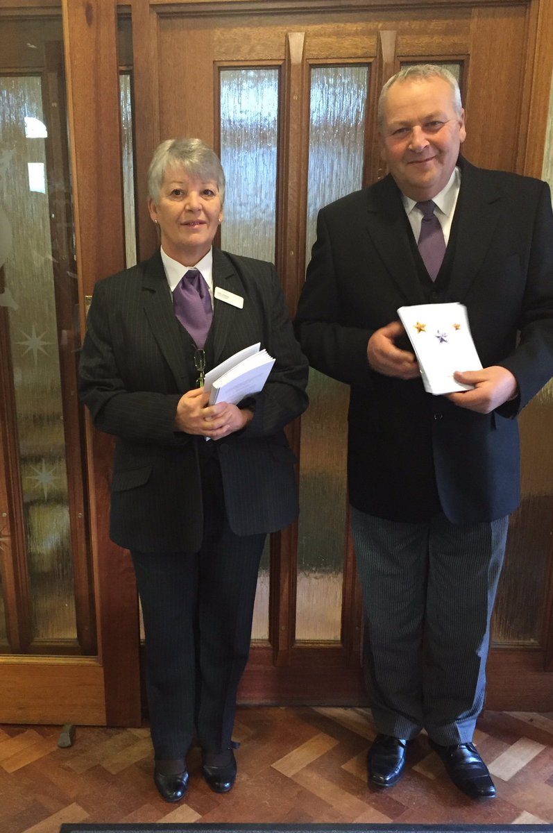 281173carey's tweet photo. Thank you to the team! You all make a big difference to our families. Well done for all you support today 🌟@mycooplife @mycooplife https://t.co/v3tE0vSju6