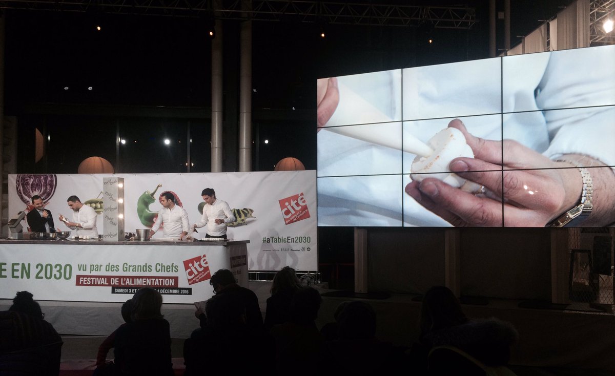 GraldineMartens's tweet photo. Demo de Jeffrey Cagnes #aTableEn2030 @citedessciences #paris #patisserie #cassenoisette https://t.co/KBTVTiiQwQ