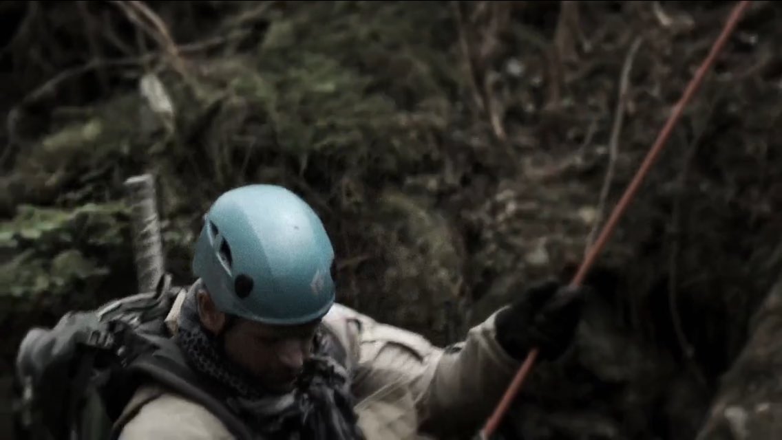 AlpineExplorer's tweet photo. A big one! Uncharted, new discovery...Kinda like a major system in #Chilliwack #Karst #cavers #caving in #caves https://t.co/ZQKUFjWc0a