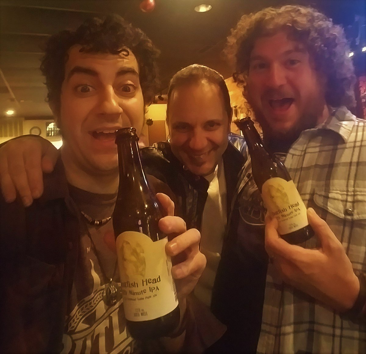 TheHawkeyes's tweet photo. Love yinz folks at J Hicks in #MercerPA - small town HUGE hearts - love drinkin' that @dogfishbeer 120 w/ Dave from @theclarks #thankyou https://t.co/QNdaa6IqNG
