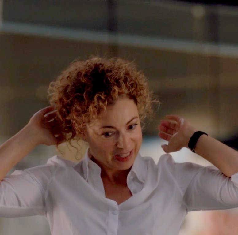 themysticalsong's tweet image. She is so proud :') #MaryFoster #ShootTM