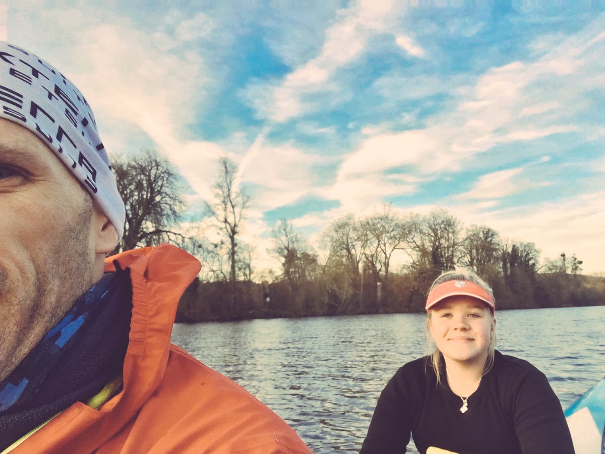 tobygarbett's tweet photo. Perfect conditions for my #RowwithOlympian session with #NewZealander Freyja from #Karapiro @HenleyRC #HenleyonThames #Rowing @XterraUk https://t.co/RGnfyFDDbz