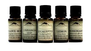 aromahqcom's tweet photo. Mountain Rose Essential Oils - Price, Review &amp; Where to Buy https://t.co/QyROPGWyX1 #AromaHQ #MountainRose https://t.co/tKg7z71j4d