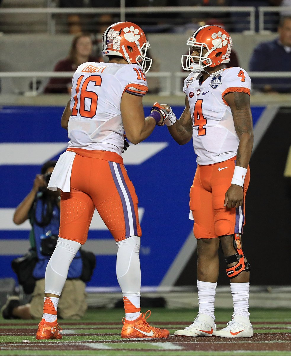 BleacherReport's tweet photo. The #CFBPlayoff rankings:

1. Alabama
2. Clemson
3. Ohio State
4. Washington https://t.co/VbiKRDfWWi
