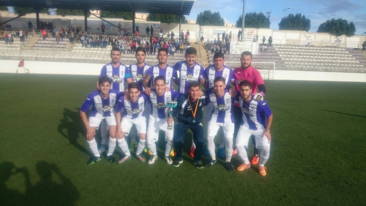 paradasbalompie's tweet photo. Final del Partido. Paradas Bpe. (Javi Glez., Ezequiel, Isco) 3-1 @cdarahelense Gran victoria de nuestro equipo en el derbi. A seguir!! 👏👏 https://t.co/uziWFeeZJl