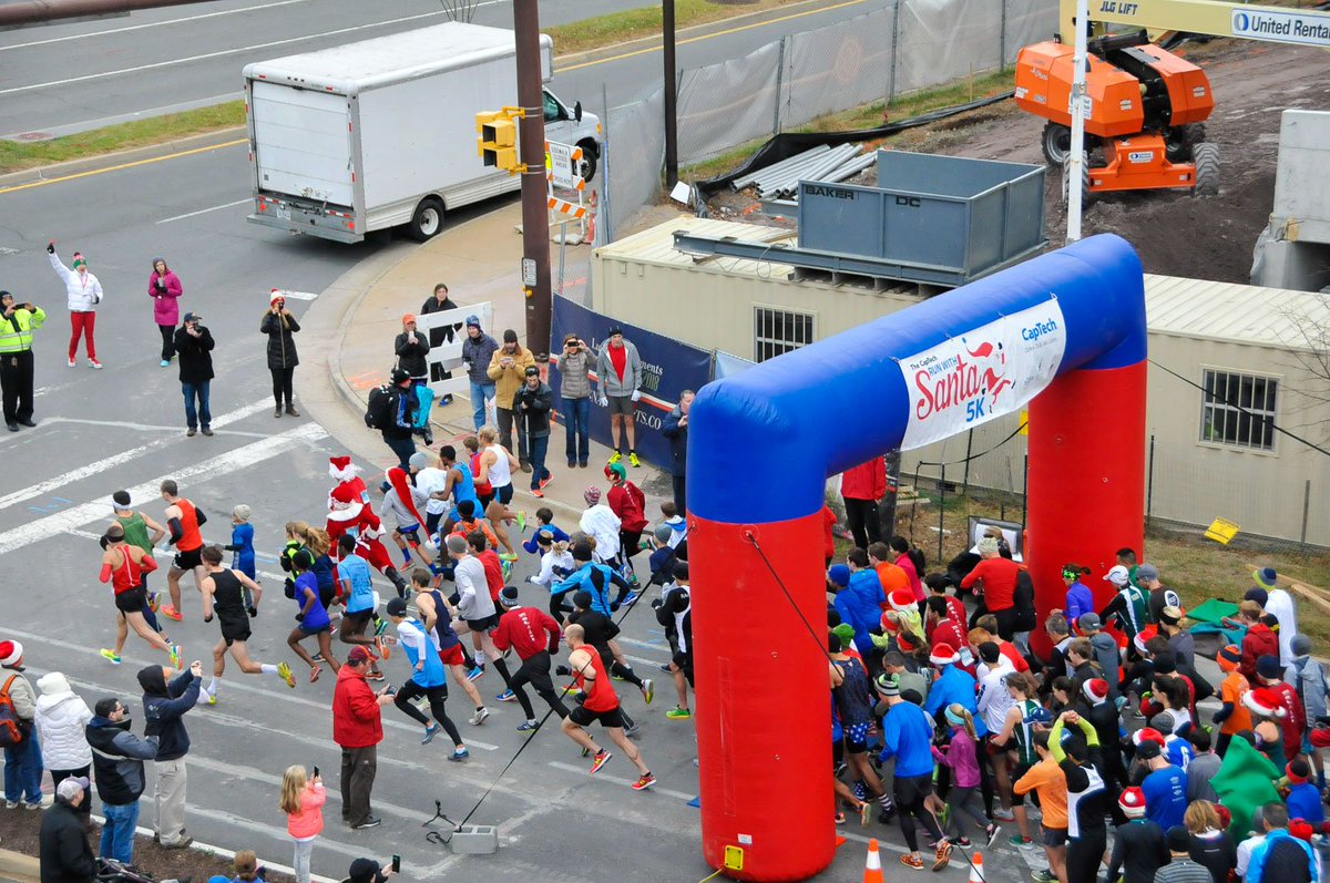 PRRaces's tweet photo. Starting line shot from this morning's CapTech #RunWithSanta5k!
Results: https://t.co/b7LJknGncH
Photos: https://t.co/Jg0kNnsiAk https://t.co/LIuMEb9KAy
