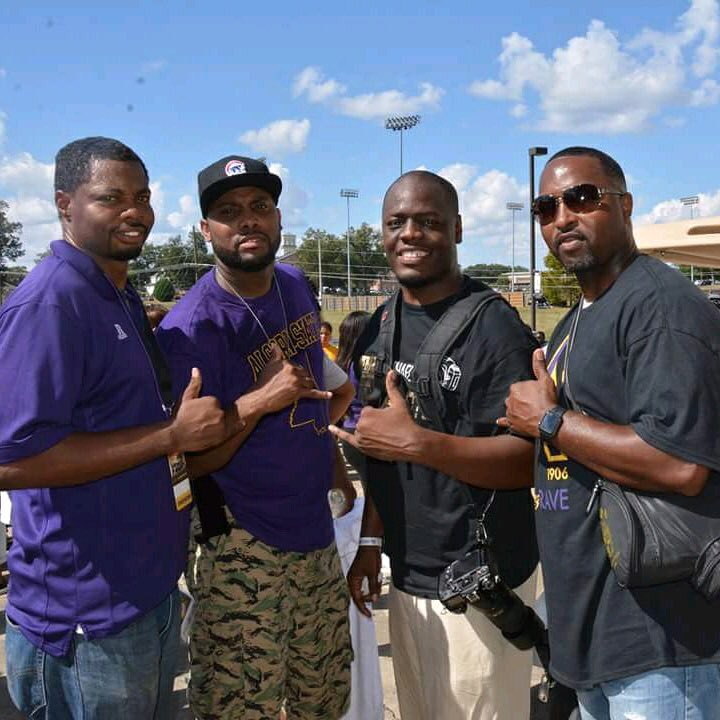 KenyaSH94's tweet image. Happy founders day to all men of Alpha Phi Alpha, but a special s/o to my Favorite Alpha Man, MY ICE COLD dad ! #SuaveIce #Spring98' 😎