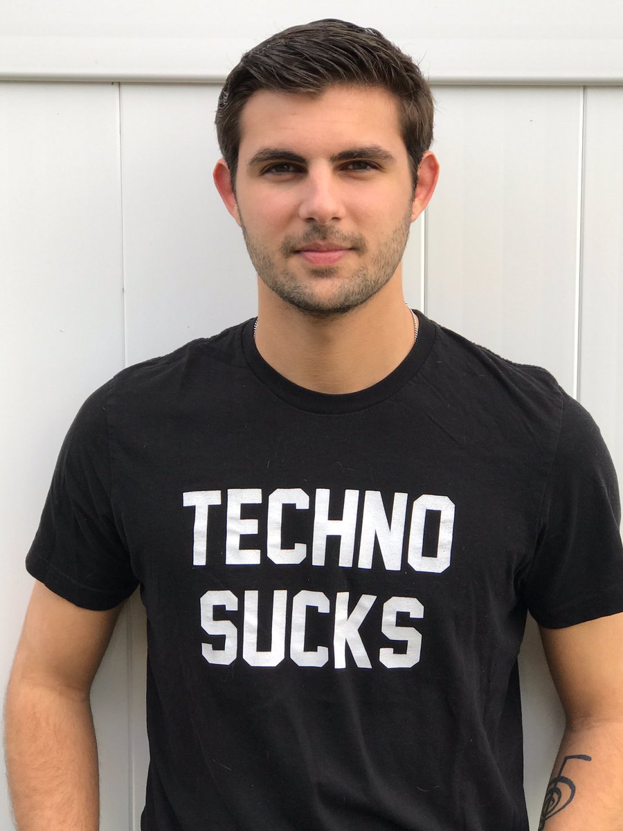 sublmnlmusic's tweet photo. Some new pics from today #technosucks https://t.co/XcOEndXjGq