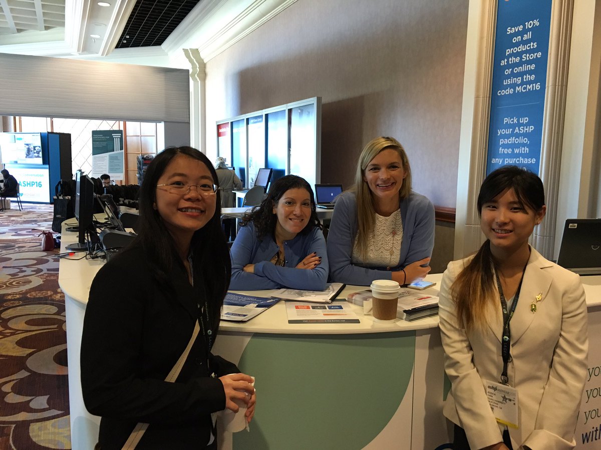 sunshowerx's tweet photo. At the ASHP store! #ASHP16 #ChallengeBronze #ChallengeSilver https://t.co/UXS8oo51aS