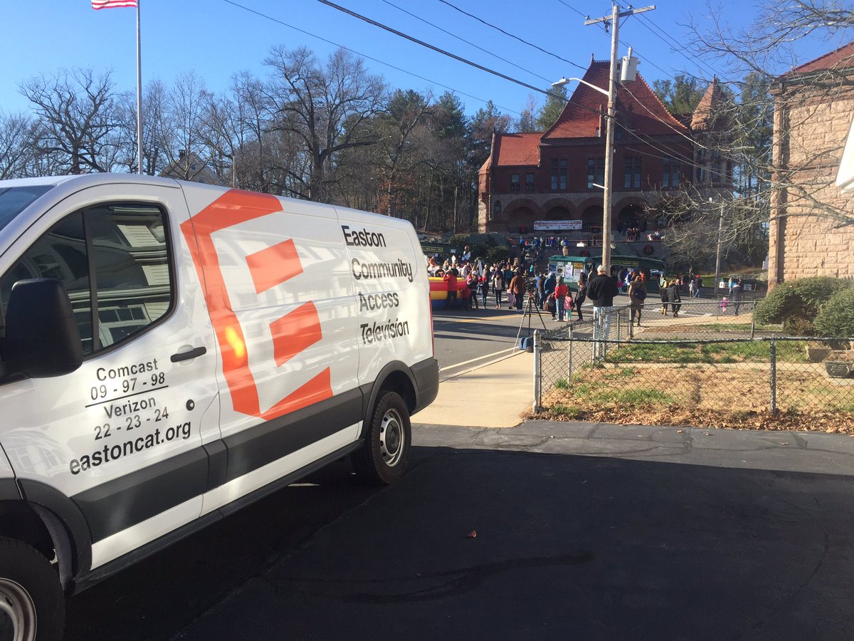 eastoncat's tweet photo. At the Rockery this afternoon covering The Annual Easton Holiday Festival Parade! https://t.co/Ssb69xe1e6