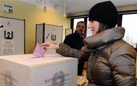 PortalPolitikis's tweet photo. Na referendumu v Italiji veliko razburjenje zaradi pisal, ki jih je mogoče zbrisati #UdbaStyle
https://t.co/ZpETi9z23u https://t.co/kvcEzsXqJ5